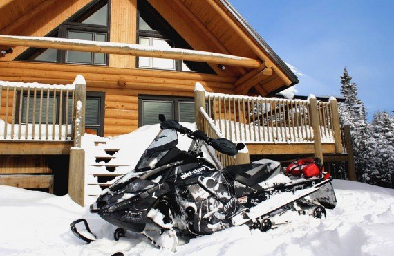 Cabane au Canada - Motoneige Cabane au Canada - Motoneige