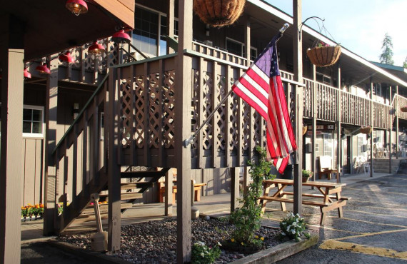 Chalet Inn, Whitefish Chalet Inn, Whitefish