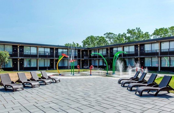 9-holliday-inn-mtl-airport 9-holliday-inn-mtl-airport