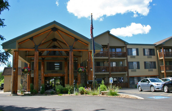 The Pine Lodge The Pine Lodge