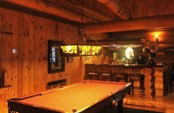 Pourvoirie du Ravage - Bar et salle de billard Pourvoirie du Ravage - Bar et salle de billard