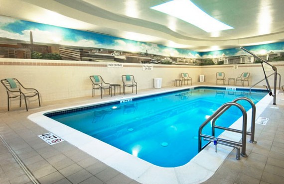 Piscine intérieure Piscine intérieure