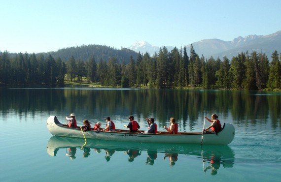 Fairmont Jasper Park Lodge - Balade en canot Fairmont Jasper Park Lodge - Balade en canot