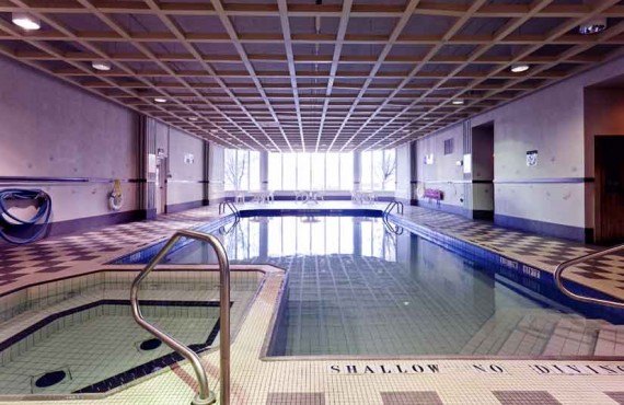Marriott Gateway on the Falls - Piscine Marriott Gateway on the Falls - Piscine