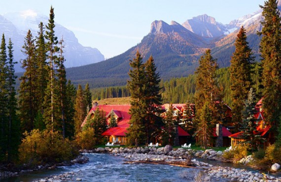 Post Hotel - Lac Louise, AB Post Hotel - Lac Louise, AB