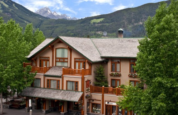 Brewster's Mountain Lodge Brewster's Mountain Lodge