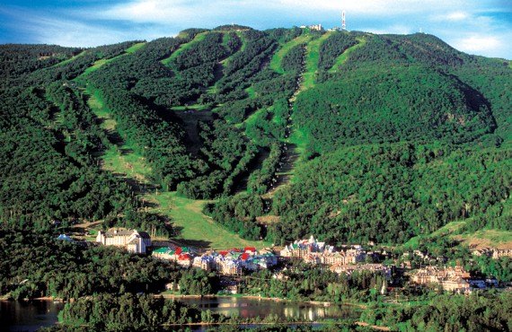 Fairmont Tremblant - Vue du Mont Tremblant Fairmont Tremblant - Vue du Mont Tremblant
