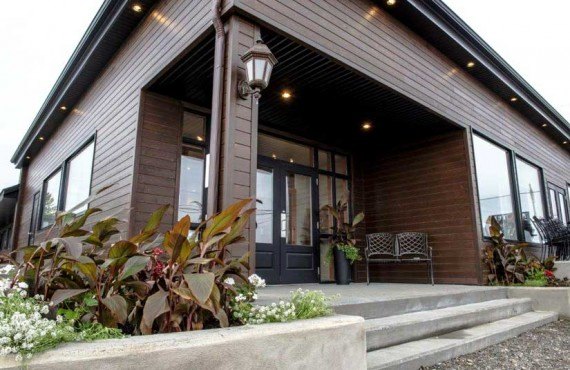 Hôtel & Cie - Sainte-Anne-des-Monts, QC Hôtel & Cie - Sainte-Anne-des-Monts, QC