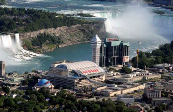 Sheraton on the Falls - vue des Chutes Sheraton on the Falls - vue des Chutes
