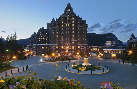 Fairmont Banff Springs, AB Fairmont Banff Springs, AB