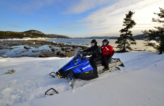 Motoneige au Fjord du Saguenay Motoneige au Fjord du Saguenay