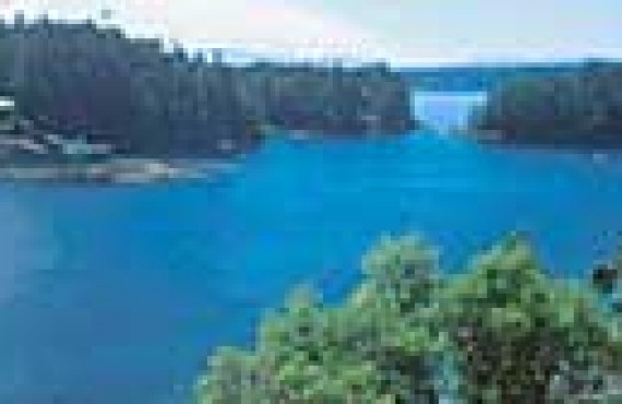 gibsons-smuggler-cove_1.jpg gibsons-smuggler-cove_1.jpg