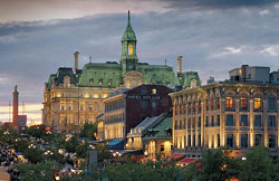 Place Jacques-Cartier - Vieux-Montréal Place Jacques-Cartier - Vieux-Montréal