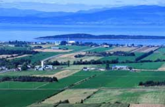 Vue aérienne de Kamouraska, Bas St-Laurent Vue aérienne de Kamouraska, Bas St-Laurent