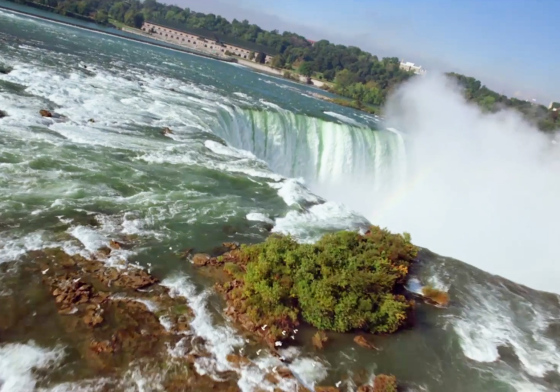 Niagara entre merveilles et légendes : le film