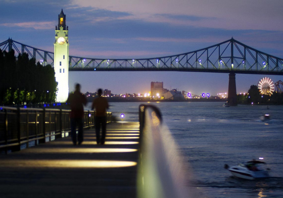 Promenade dans le Vieux-Port de Montréal