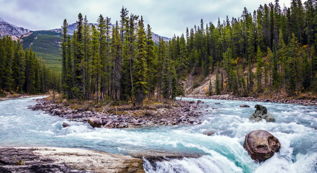 top10_jasper_sunwapta_falls