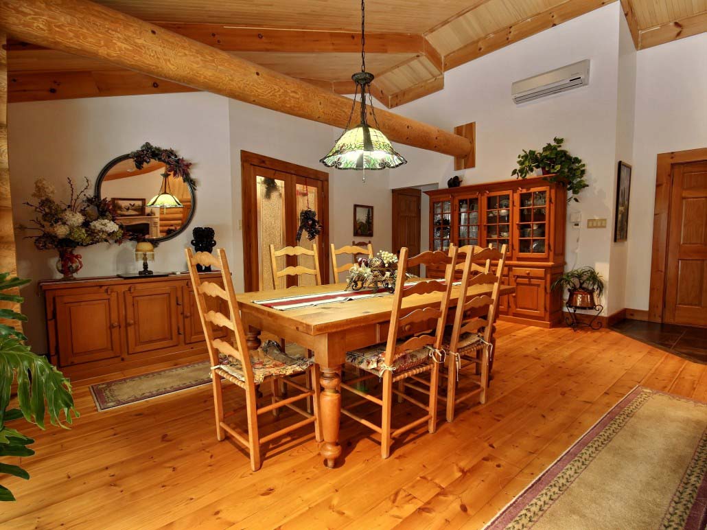 Salle à manger Chalet Bernache