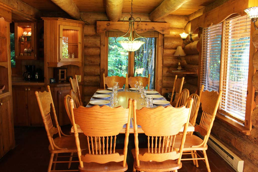 Salle à manger Chalet Grand-Duc
