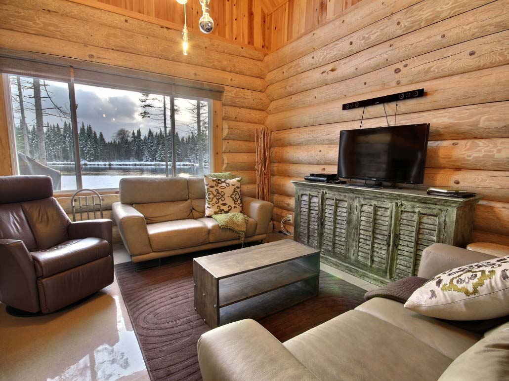 Salon Chalet Inukshuk