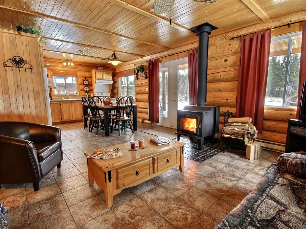 Salle principale Chalet Lynx