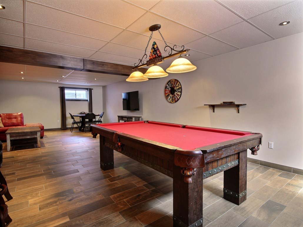 Salle de jeux Chalet Le Mustang