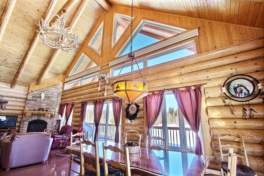 Salle principale Chalet Natif
