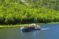 Croisière en bateau-mouche sur la rivière Malbaie