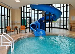 Courtyard Marriott - Piscine