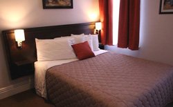 Hôtel Jardin Ste-Anne - Chambre