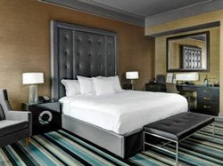 Kensington Riverside Inn - Chambre