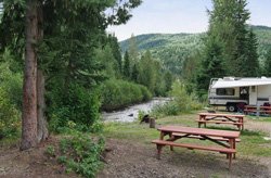 Camping Wells Gray Golf RV park