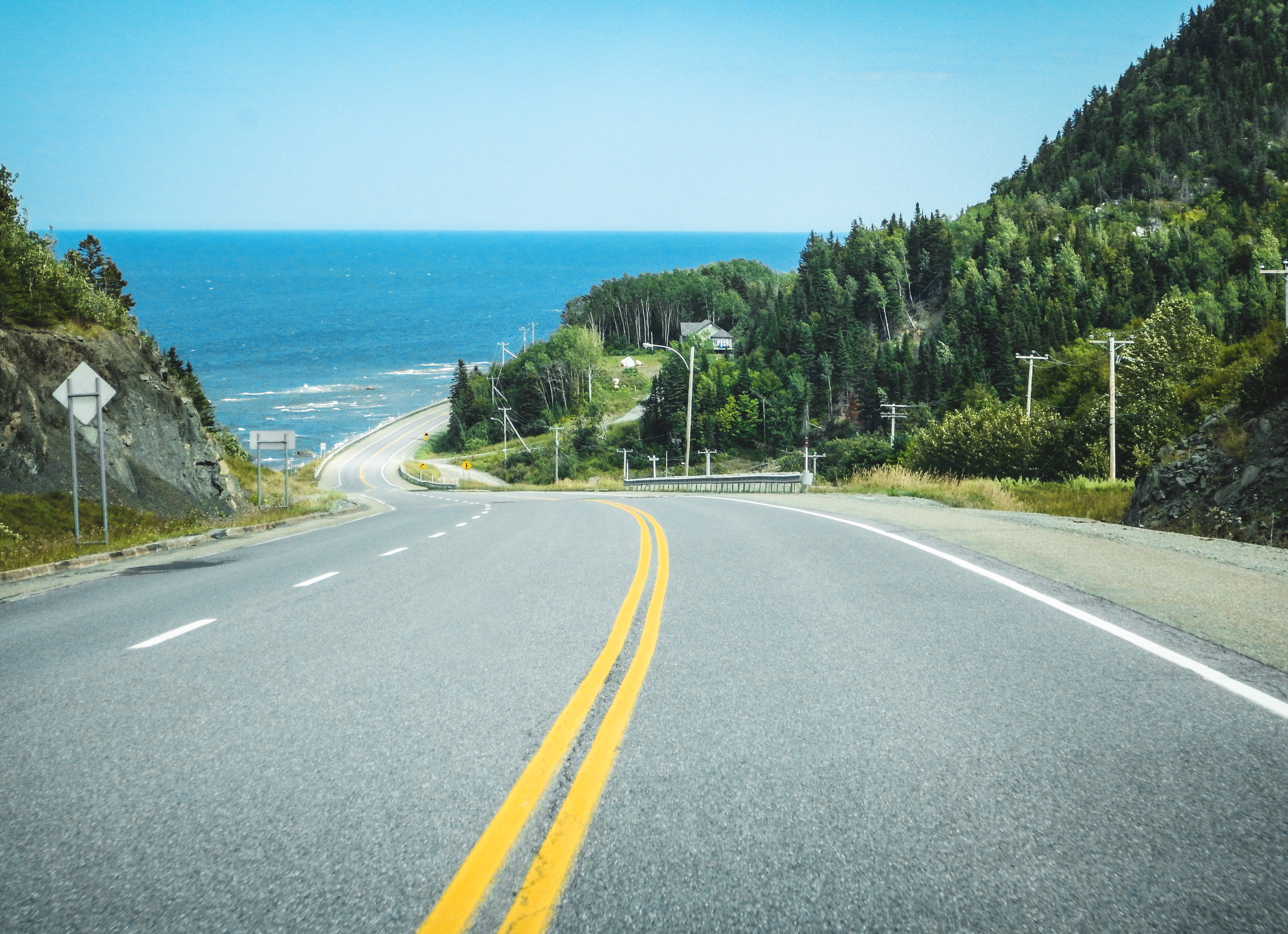 Route sineuse en Gaspésie